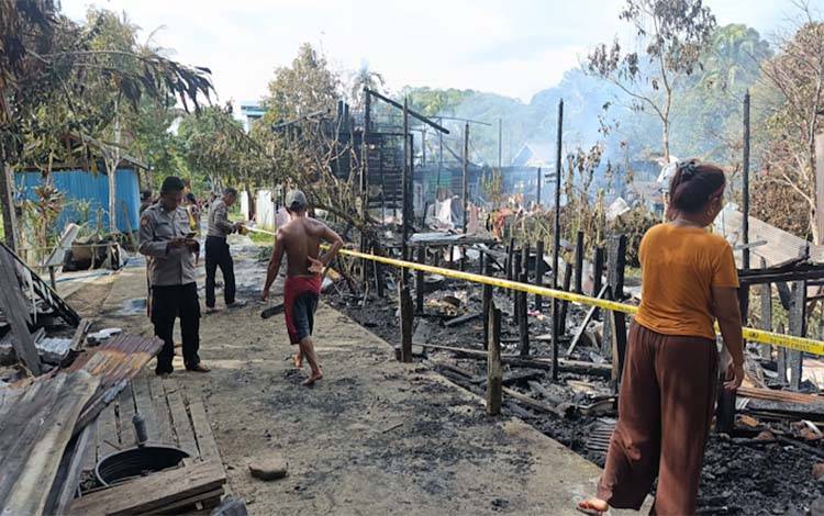 Tantangan Jalur Air Hambat Penanganan Awal Kebakaran di Tumbang Mangketai