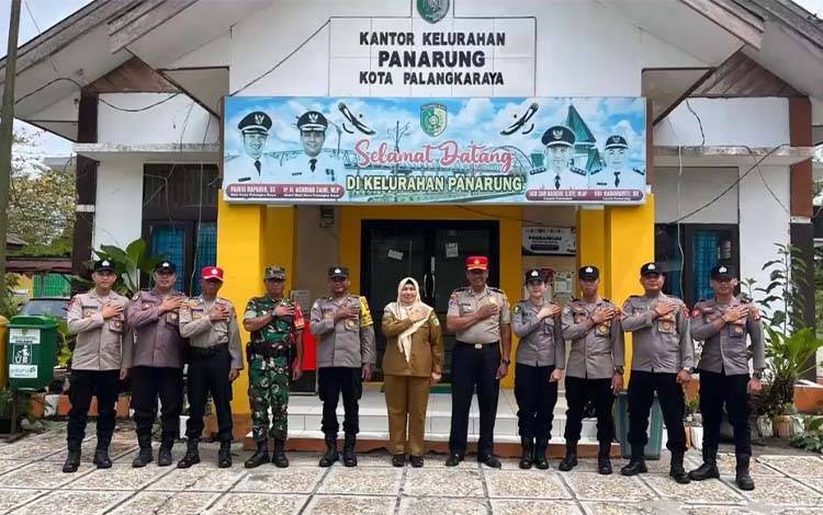 Peserta Latja Dikjur Binmas Polda Kalteng Kunjungi Kelurahan Panarung