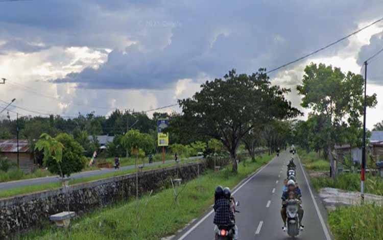Sering Terjadi Laka Kendaraan Masuk ke Parit Jalan Soekarno, DPRD Dorong Penanganan Segera