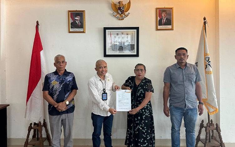 Penipuan Modus Tabungan Bunga Tinggi, Uang Rp200 Juta Milik IRT di Kapuas Raib