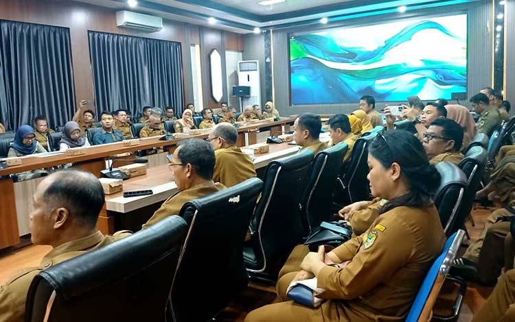 Bupati Barito Utara Minta OPD Kooperatif dalam Pemeriksaan Interim BPK