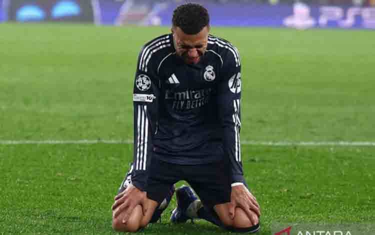 Didier Deschamps Bela Kylian Mbappe dari Cap Pemain Egois