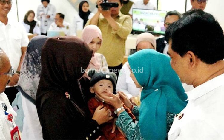 Dampingi Bupati, Ketua TP PKK Barito Utara Hadiri Musrenbang Kecamatan Lahei