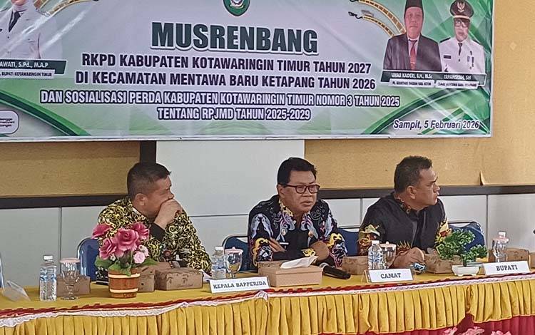 Camat Mentawa Baru Ketapang Irpansyah. (FOTO: DEWIP)