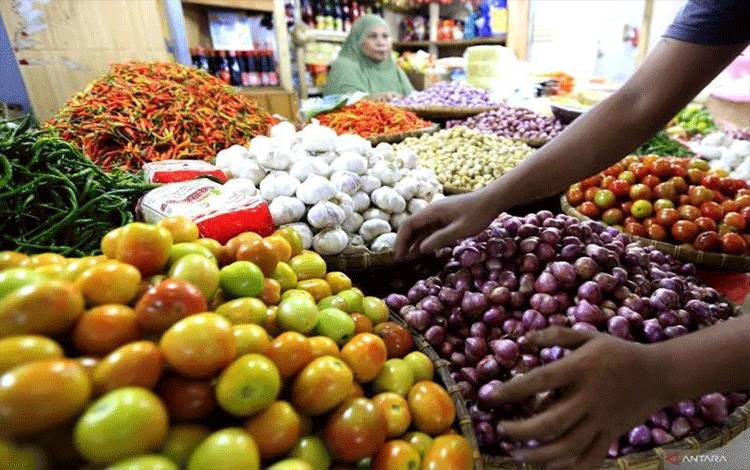 PIHPS: Harga Bawang Merah Rp43.350/kg, Cabai Rawit Merah Rp72.500/kg
