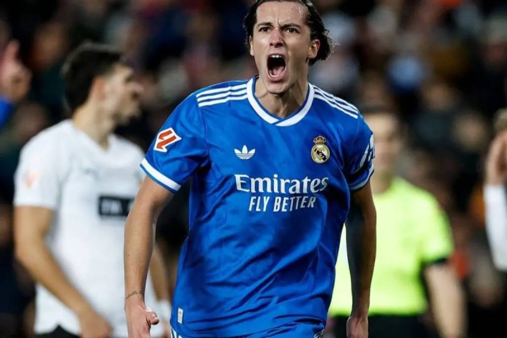 Real Madrid Menang 2-0 di Kandang Valencia, Terus Tempel Barcelona di Puncak Klasemen