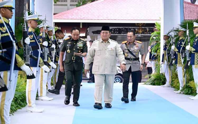 Prabowo Tekankan Profesionalisme dan Persatuan TNI-Polri
