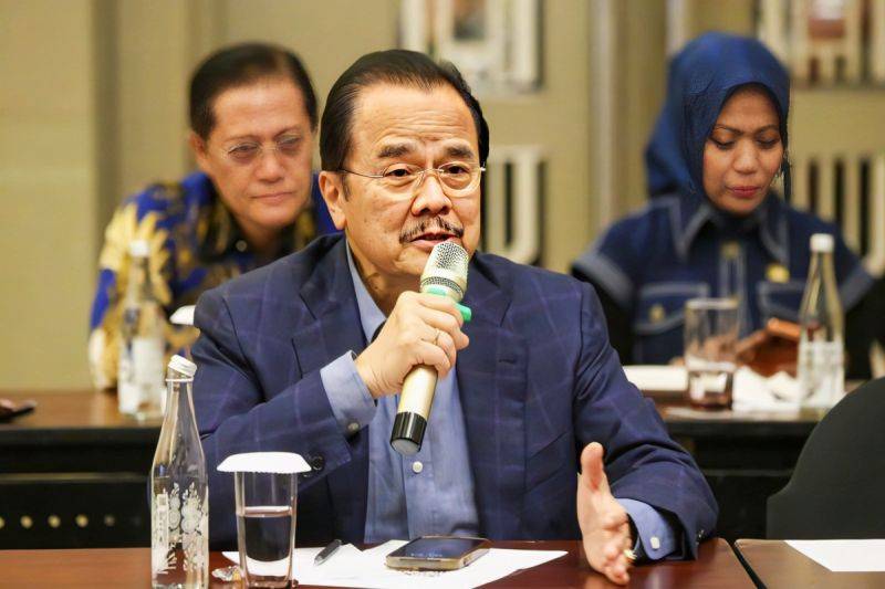 DPD RI Teras Narang Tegaskan Peran Strategis Pers Dorong Transparansi dan Ekonomi Daerah