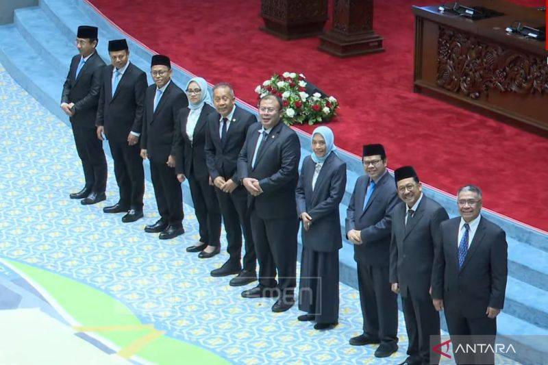 DPR Setujui 8 Calon Anggota Baznas dari Unsur Masyarakat, ini Mereka