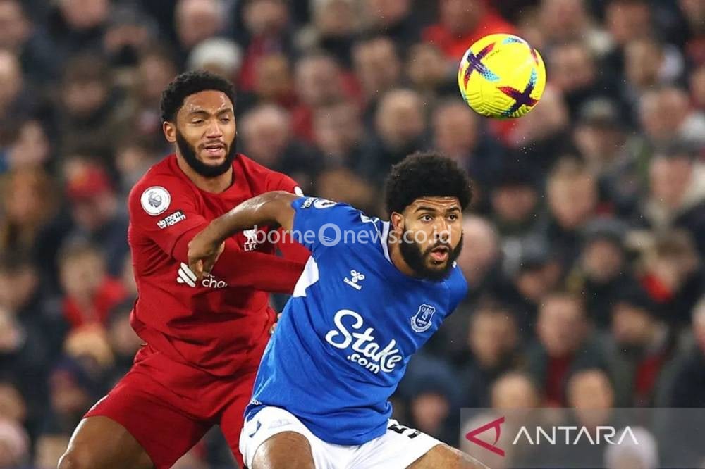 Joe Gomez Diragukan Tampil, Liverpool Krisis Bek Kanan Jelang Lawan Sunderland