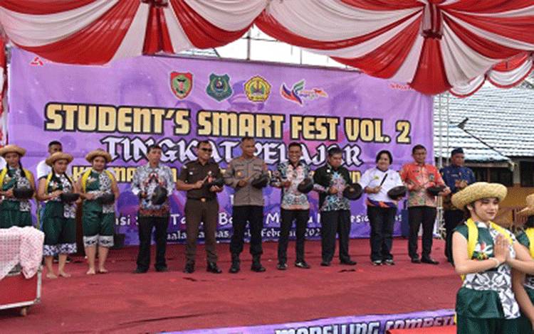 Student's Smart Fest Vol 2 Resmi Dibuka di SMKN 1 Kuala Kapuas