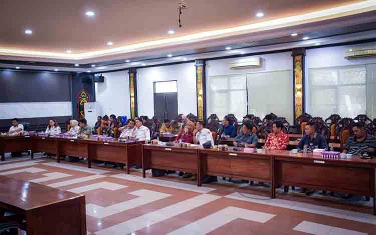 Penurunan ADD 2026 Picu Aspirasi Kades, Pemkab Kapuas Jelaskan Dampak Transfer Pusat