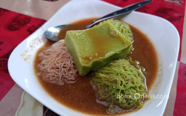 Kue Jadul Tetap Jadi Primadona, Camilan Nostalgia yang Tak Lekang Dimakan Zaman