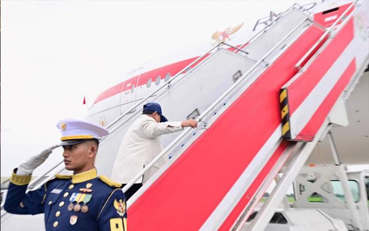 Presiden Prabowo Bertolak ke Washington DC untuk Bertemu Trump