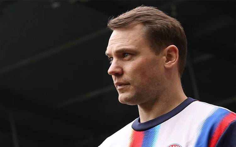 Bayern Muenchen Konfirmasi Cedera Neuer, Diperkirakan Absen Tiga Pekan