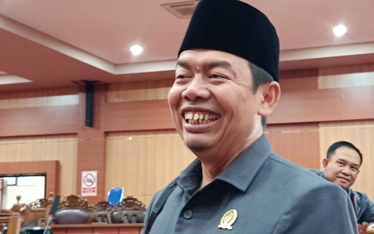 Anggota DPRD Palangka Raya Tegaskan Penertiban Jam Operasional Warung Wewenang Satpol PP, Bukan Ormas