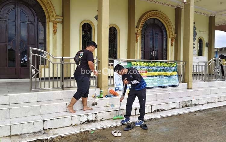 Sambut Ramadan Rutan Tamiang Layang Kerja Bakti di Masjid
