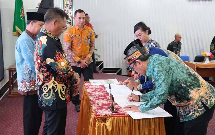 Perangkat Daerah Seruyan Teken Perjanjian Kinerja 2026