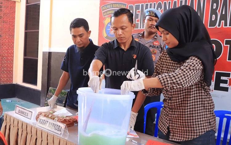 Polres Seruyan Musnahkan 70,66 Gram Barang Bukti Sabu