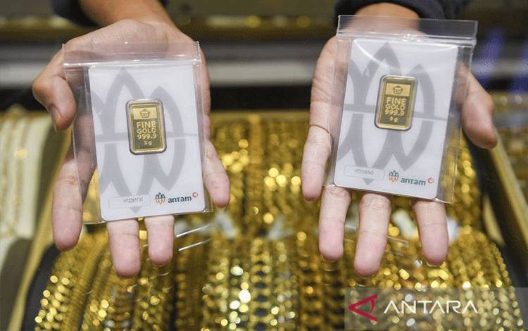 Emas Antam Sabtu ini Meroket Rp68.000 ke Angka Rp3,012 Juta/gr
