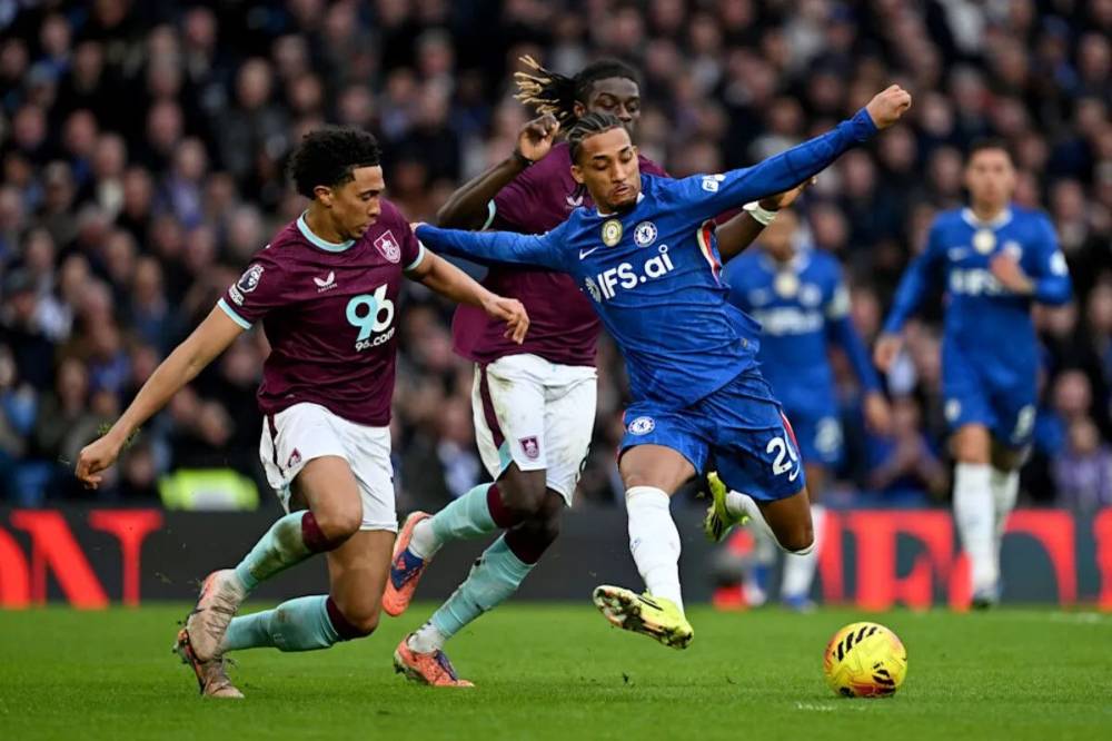 Gol Injury Time Burnley Gagalkan Kemenangan Chelsea di Stamford Bridge