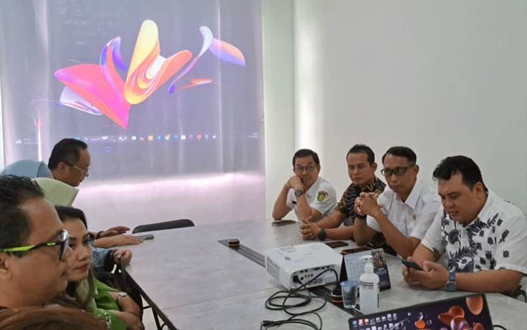 Kadinkes Dampingi Komisi III DPRD Palangka Raya Kunjungan Kerja ke Beberapa RS