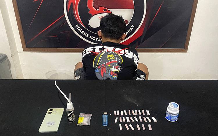 Buruh di Pangkalan Lada Edarkan Sabu dengan Barang Bukti 26 Paket