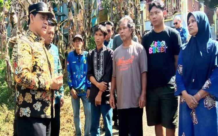 Pemkab Barito Utara Salurkan Bantuan untuk Korban Kebakaran di Muara Teweh
