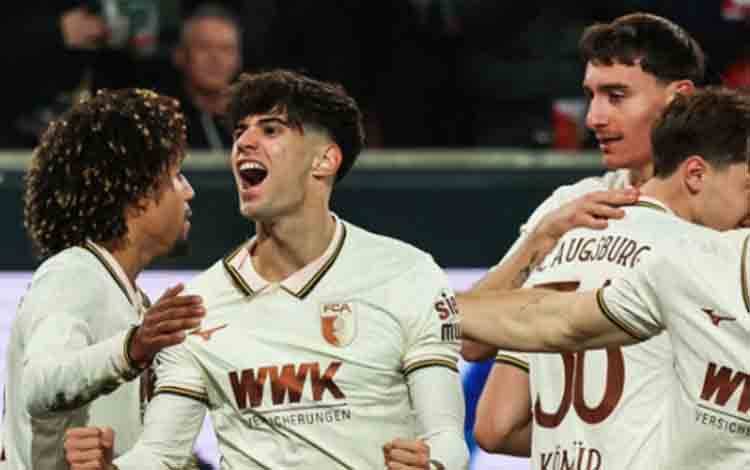 Augsburg Cetak Kemenangan dengan Skor 2-0 Kontra Koln