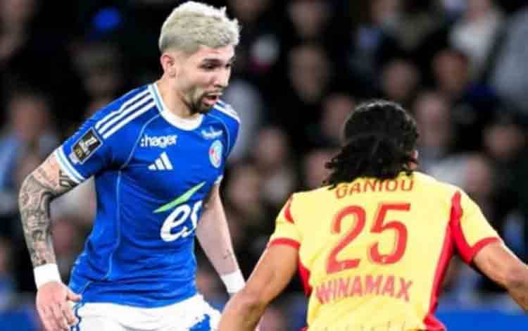 Ditahan Imbang Strasbourg 1-1, Lens Gagal Ambil Puncak Klasemen