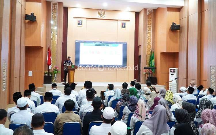 OJK-Kemenag Kalteng Laksanakan ToT Pengelolaan Keuangan Syariah