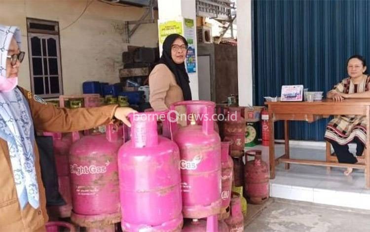 Pastikan Ketersediaan Elpiji 3 kg, Disprindagkop Seruyan Lakukan Monitoring