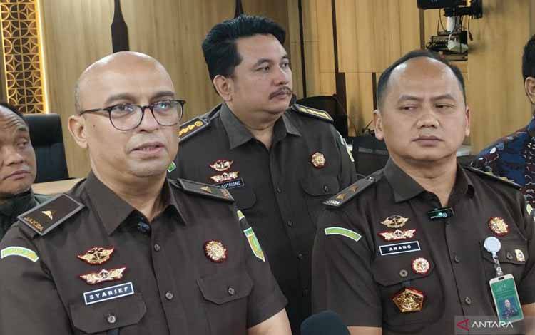 Kejagung kembali Geledah Puluhan Tempat Terkait Kasus Ekspor CPO
