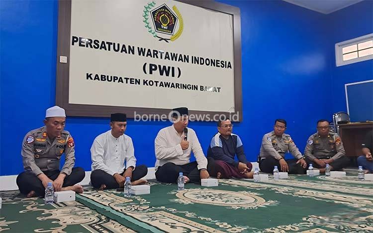 Silaturahmi Ramadan, Kapolres Buka Bersama Bersama PWI Kobar
