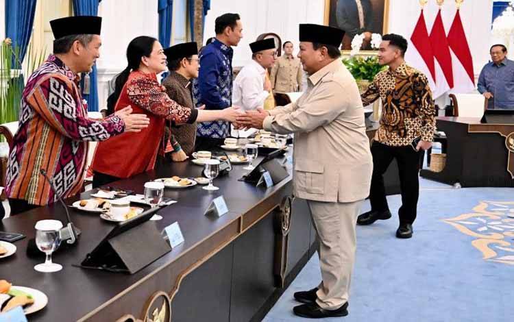 Gibran Dampingi Prabowo Bertemu Pemimpin Lintas Generasi di Istana
