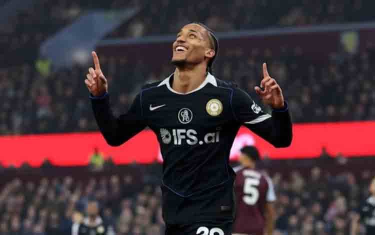 Joao Pedro Cetak "Hattrick" saat Chelsea Hajar Aston Villa 4-1