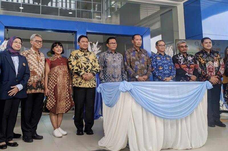 Wamendiktisaintek Dorong Dokter Spesialis UPR Perkuat Layanan Kesehatan di Kalteng