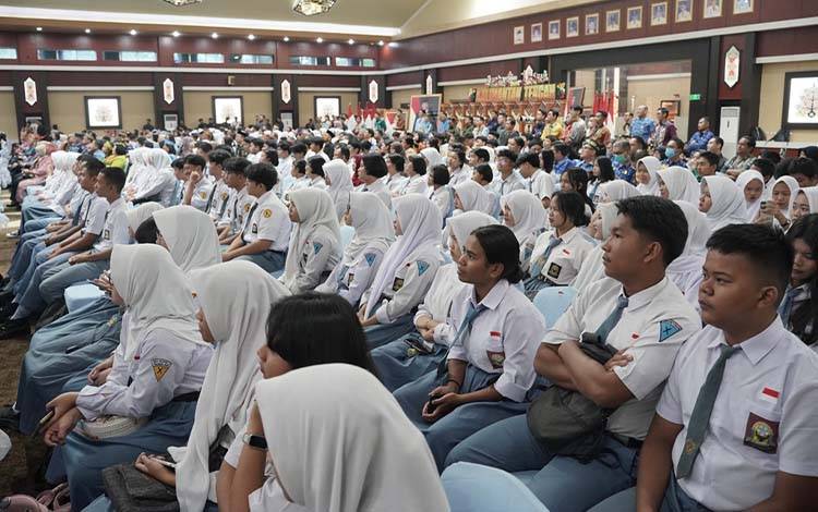 Pemprov Kalteng Terapkan Sistem Pembelajaran 30 Persen Teori dan 70 Persen Praktik