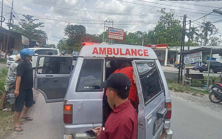 Tabrak Pikap, Siswi SMP di Sampit Dilarikan ke RSUD dr Murjani