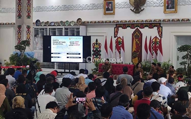 Silaturahmi dengan Insan Pers, Pemprov Kalteng Ajak Kawal Program Pembangunan