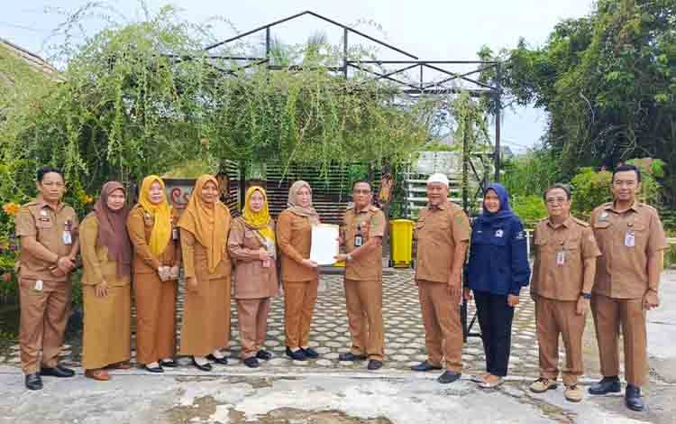 Distribusi 2.523 Kartu Huma Betang di Kahayan Hilir Mulai Diverifikasi Relawan