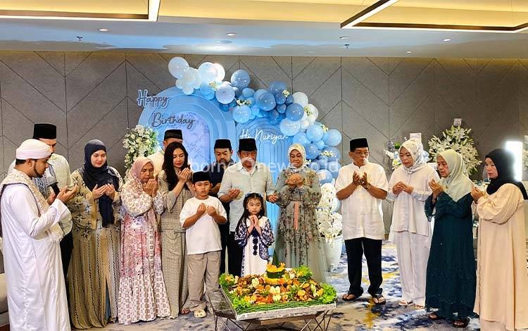 Milad ke-63 Hj. Nuriyah Abdul Rasyid, Bupati Kobar dan Santri Panjatkan Doa Terbaik
