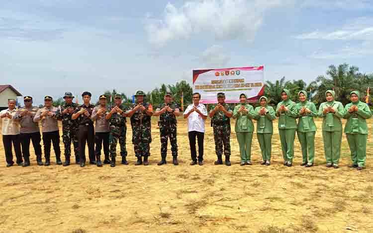 Sebulan Penuh Dilaksanakan di Telaga Antang Kotim, TMMD ke-127 Kodim 1015/Sampit Resmi Ditutup