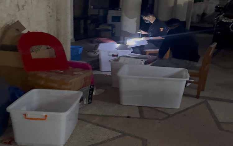 Kejati Kalteng Geledah 2 Kantor Terkait Korupsi Penjualan Zirkon
