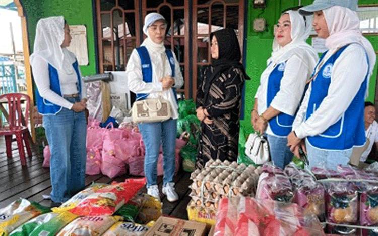 Ketua IWAPI Kalteng Harap Bantuan Korban Kebakaran Dapat Ringankan Beban Warga