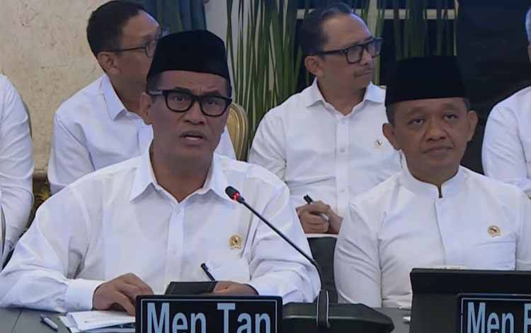 Mentan Lapor ke Prabowo Cadangan Beras Aman dan Ekspor CPO Meningkat