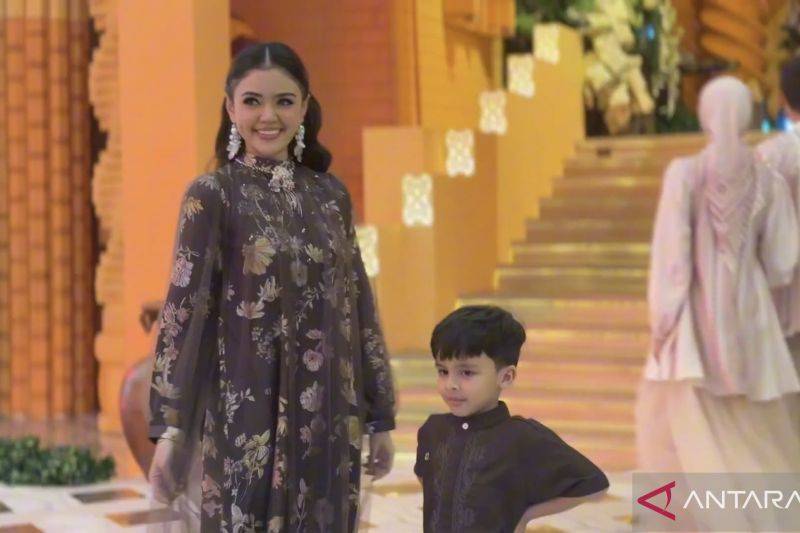 Inspirasi Busana Lebaran 2026: Mahogani hingga Butter Yellow Jadi Tren Modest Fashion