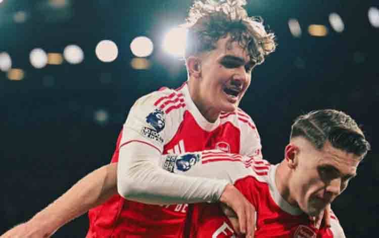 Arsenal Kokoh di Puncak Klasemen Setelah Kalahkan Everton 2-0