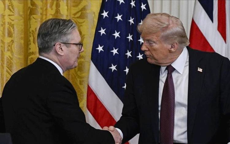 Downing Street: Starmer, Trump Bahas Kebebasan Navigasi Selat Hormuz
