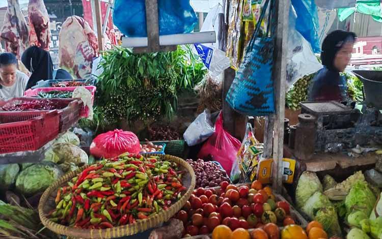 Jelang Idulfitri 2026, Harga Cabai Tembus Rp120 Ribu per Kg di Pasar Kuala Pembuang